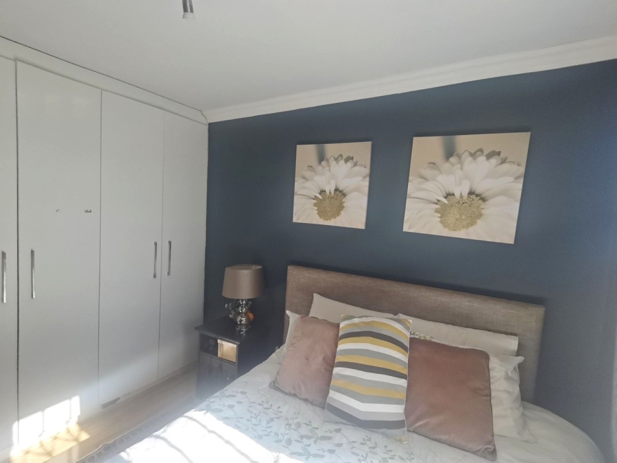 2 Bedroom Property for Sale in Fairview Eastern Cape
